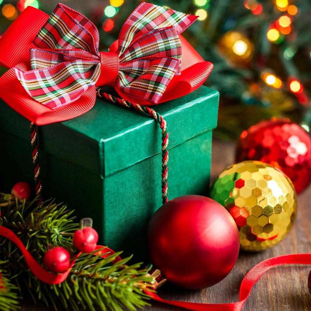 🎄 FREE Christmas Wrapping Option Available 🎁 Christmas Gift Wrap